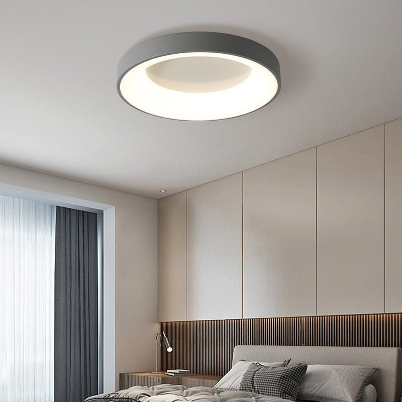 Modern Minimalist Master Bedroom Lamp